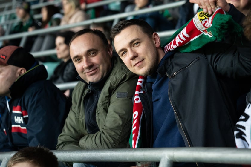 Kibice na meczu Śląska z Widzewem (2 marca 2024) na Tarczyński Arenie